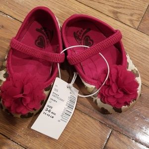 New infant dress shoes